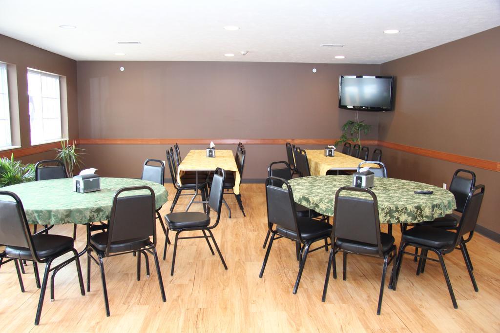 Green Acres Hotel Pittsfield ภายนอก รูปภาพ