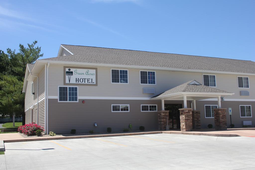 Green Acres Hotel Pittsfield ภายนอก รูปภาพ